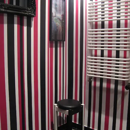Artrooms Apartment *