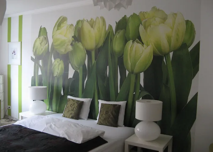 Apartment Artrooms *